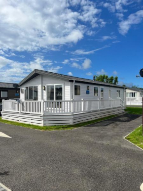 Lodge Caravan on Holiday Park, Chichester